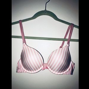 Victoria's Secret Intimates & Sleepwear - 💕Victoria’s Secret pink & white stripe pushup bra Victoria's Secret Intimates & Sleepwear - 💕Victoria’s Secret pink & white stripe pushup bra